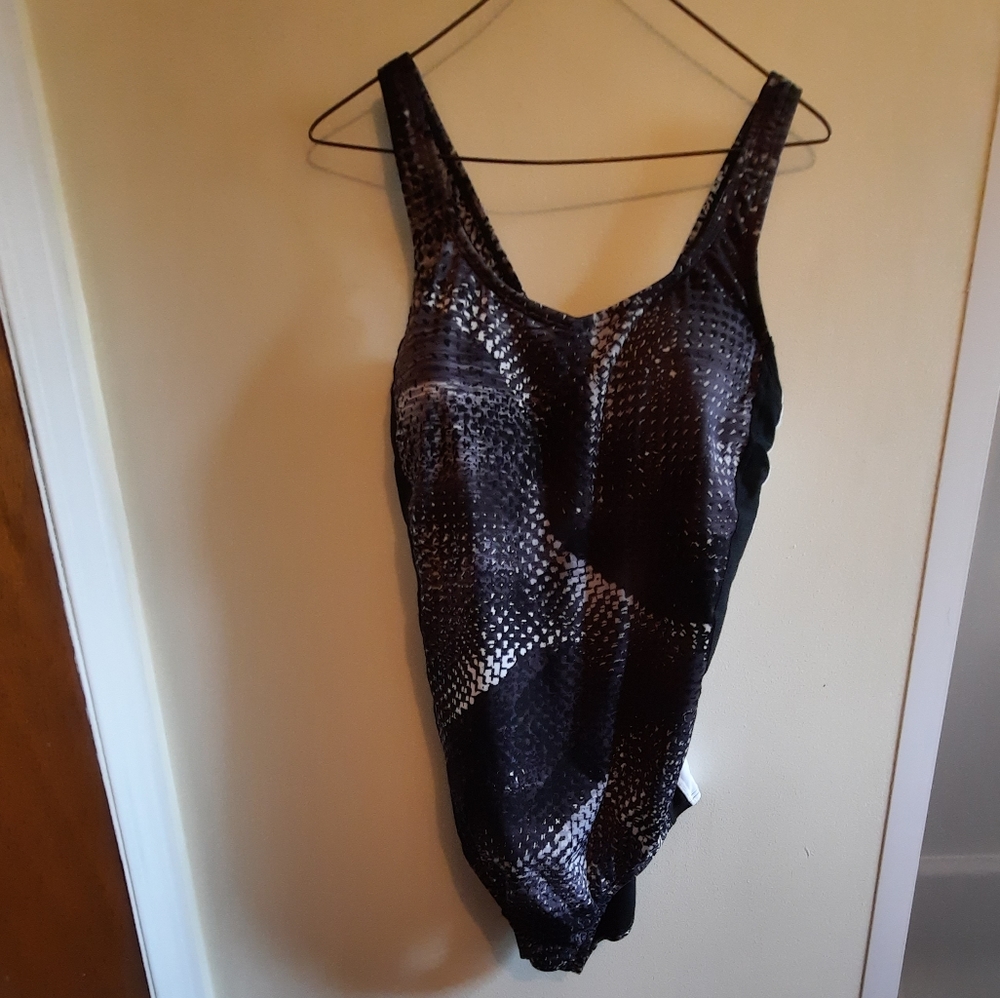 Speedo Hydro Bra Racerback Grey Black White One Piece Swimsuit